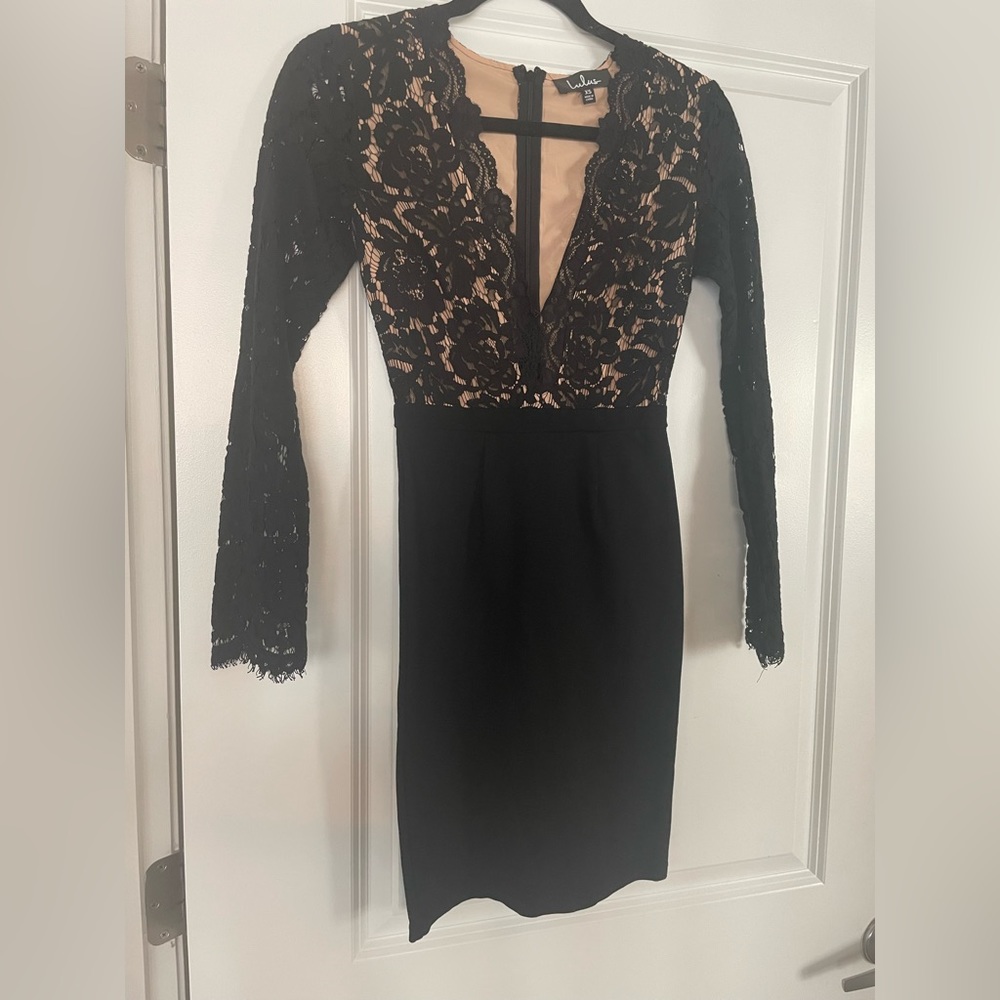 Black Lace Lulu’s Dress